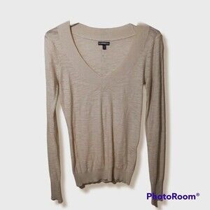 Express V-Neck Long Sleeve Sweater-Size XS-Lightweight-Clean Girl-Minimal